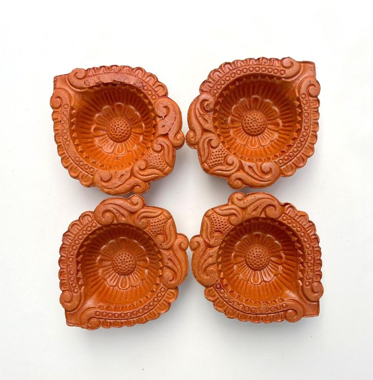Clay Designer Diya (Set of 4)